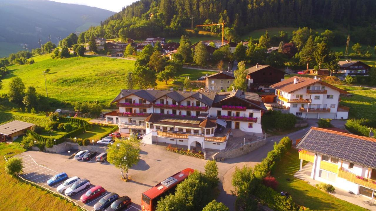 Hotel Sonnenheim Sterzing Exteriör bild