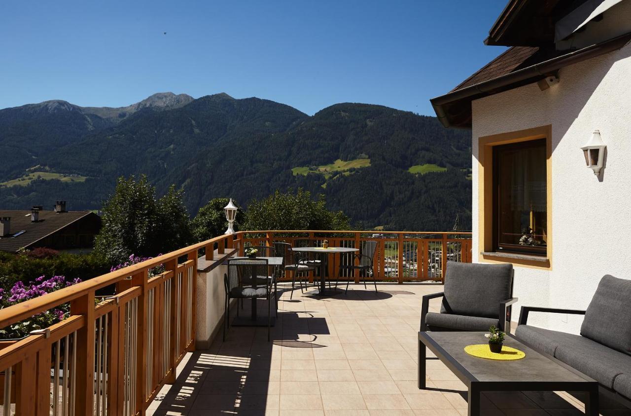Hotel Sonnenheim Sterzing Exteriör bild