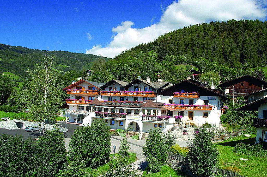 Hotel Sonnenheim Sterzing Exteriör bild